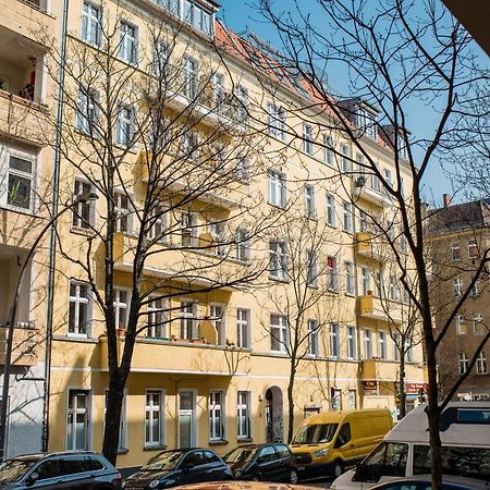 Апартаменты Cosy Box 3 At Boxhagener Platz Берлин Экстерьер фото